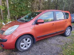 Orange Begagnad 2006 Nissan Note Minibuss | 20 000 kr (Marknadspris)