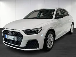 Vit Begagnad 2022 Audi A1 Sportback Proline Halvkombi | 229 000 kr (Marknadspris)