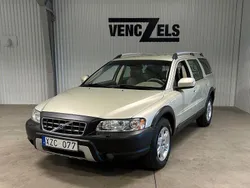 Ljusbrun Begagnad 2006 Volvo XC70 Momentum SUV | 45 000 kr (Marknadspris)