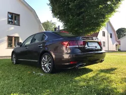 Brun Begagnad 2013 Lexus LS600h Luxury Line Sedan | 305 000 kr