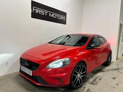 Röd Begagnad 2014 Volvo V40 R-Design Kombi | 94 900 kr (Marknadspris)
