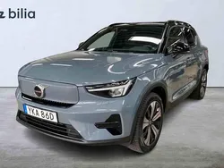 Grå Begagnad 2023 Volvo XC40 Single Motor SUV | 359 000 kr