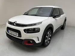Vit Begagnad 2019 Citroën C4 Shine | 112 900 kr