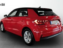 Röd Begagnad 2019 Audi A1 Sportback Proline Halvkombi | 174 900 kr (Marknadspris)
