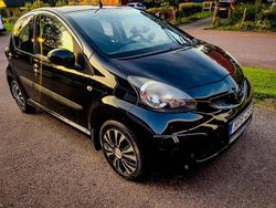 Metallic Begagnad 2008 Toyota Aygo Halvkombi | 24 000 kr (Marknadspris)