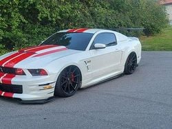Vit Begagnad 2010 Ford Mustang GT Sportkupé | 260 000 kr (Dyr)