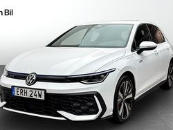 Vit Begagnad 2024 VW Golf VIII GTE Kombi | 459 900 kr