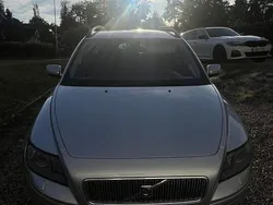 Grå Begagnad 2006 Volvo V50 Kombi | 45 000 kr (Marknadspris)