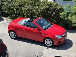 Röd Begagnad 2007 Opel Tigra Cab | 49 000 kr (Marknadspris)