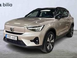 Grå Begagnad 2023 Volvo XC40 Single Motor SUV | 359 000 kr