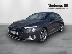 Mörkgrå Begagnad 2022 Audi A3 Sportback Comfort Halvkombi | 269 000 kr (Lite dyr)