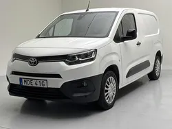 Vit Begagnad 2022 Toyota Proace City Van | 170 000 kr