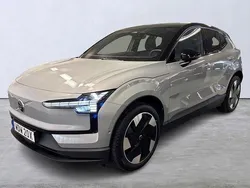 Grå Begagnad 2024 Volvo EX30 Performance SUV | 429 000 kr