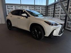 Vit Begagnad 2024 Lexus NX350h SUV | 599 900 kr