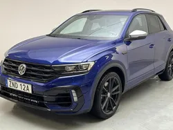 Blå Begagnad 2020 VW T-Roc SUV | 299 900 kr