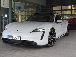 Vit Begagnad 2023 Porsche Taycan 4S Sedan | 995 000 kr (Lite dyr)