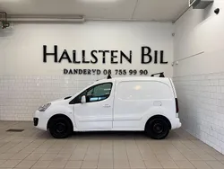 Vit Begagnad 2016 Peugeot Partner Minibuss | 64 900 kr (Marknadspris)