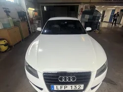 Vit Begagnad 2011 Audi A5 Sportback Comfort Halvkombi | 95 000 kr (Marknadspris)