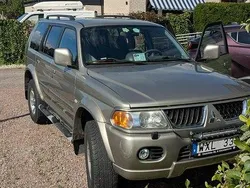 Grå Begagnad 2005 Mitsubishi Pajero SUV | 47 000 kr (Superpris)