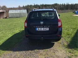 Blå Begagnad 2016 Dacia Logan MCV Kombi | 30 000 kr