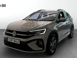 Grå (ascot grey) Begagnad 2022 VW Taigo R-line SUV | 239 900 kr (Marknadspris)