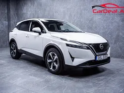 Vit Begagnad 2022 Nissan Qashqai 360º SUV | 267 800 kr (Marknadspris)