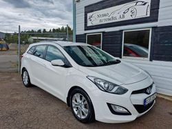 Vit Begagnad 2013 Hyundai i30 Kombi | 64 900 kr (Marknadspris)