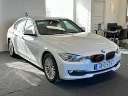 Vit Begagnad 2015 BMW 320 Luxury Line Sedan | 194 900 kr (Marknadspris)