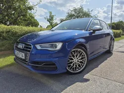 Blå Begagnad 2014 Audi S3 Halvkombi | 227 000 kr (Bra pris)