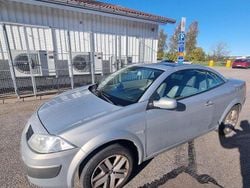 Grå Begagnad 2005 Renault Mégane Cabriolet Cab | 9 000 kr