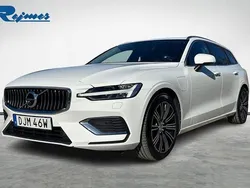 Vit Begagnad 2022 Volvo V60 Kombi | 319 900 kr (Bra pris)