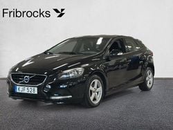 Svart Begagnad 2014 Volvo V40 Kinetic Kombi | 124 800 kr (Marknadspris)