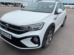 Vit Begagnad 2024 VW Taigo R-line SUV | 259 000 kr (Marknadspris)