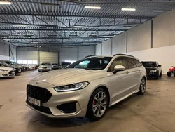 Grå Begagnad 2021 Ford Mondeo ST-Line Kombi | 159 900 kr (Superpris)