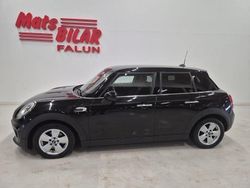 Svart Begagnad 2016 Mini Cooper D Halvkombi | 139 900 kr (Dyr)