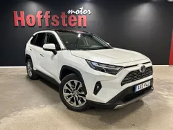 Vit Begagnad 2022 Toyota RAV4 Hybrid SUV | 429 900 kr (Marknadspris)