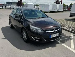 Begagnad 2013 Opel Astra Sport Halvkombi | 50 000 kr (Superpris)