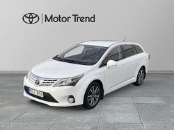 Vit Begagnad 2012 Toyota Avensis Executive Kombi | 119 500 kr (Lite dyr)