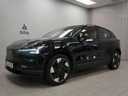 Svart Begagnad 2023 Volvo EX30 Plus SUV | 349 900 kr