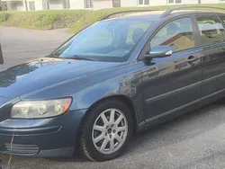 Blå Begagnad 2005 Volvo V50 Kombi | 12 000 kr (Lite dyr)
