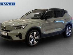 Grön Begagnad 2023 Volvo XC40 Plus SUV | 369 900 kr