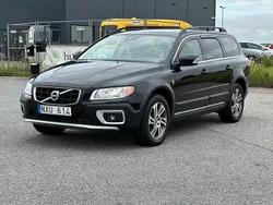 Svart Begagnad 2013 Volvo XC70 Momentum SUV | 144 900 kr (Bra pris)