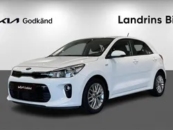 Vit Begagnad 2019 Kia Rio Advance Halvkombi | 129 000 kr (Marknadspris)