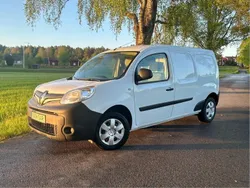 Vit Begagnad 2019 Renault Kangoo Minibuss | 57 500 kr (Marknadspris)