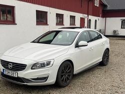 Begagnad 2014 Volvo S60 Summum Sedan | 115 000 kr (Lite dyr)
