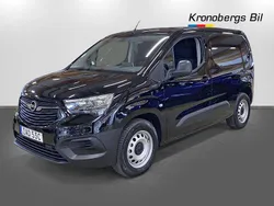 Svart Begagnad 2023 Opel Combo-e Life Van | 362 375 kr