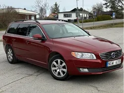Röd Begagnad 2014 Volvo V70 Momentum Kombi | 115 000 kr (Marknadspris)