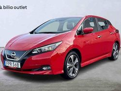 Röd Begagnad 2021 Nissan Leaf Halvkombi | 194 900 kr (Marknadspris)