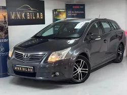 Mörkgrå (grå) Begagnad 2010 Toyota Avensis Business Edition Kombi | 84 900 kr (Marknadspris)
