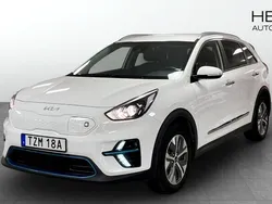 Vit (white) Begagnad 2022 Kia e-Niro 2 SUV | 259 800 kr (Bra pris)